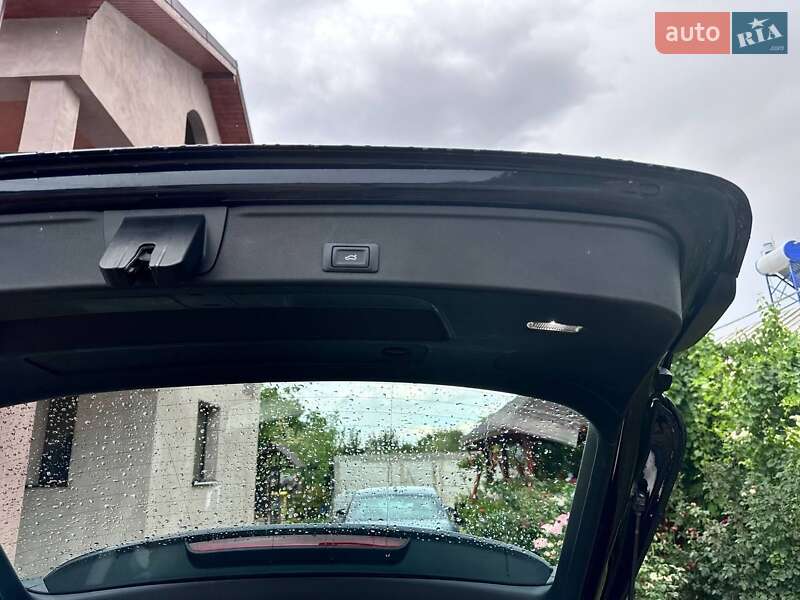 Універсал Audi A4 2016 в Сторожинці