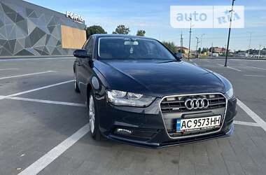 Седан Audi A4 2013 в Луцьку