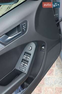 Седан Audi A4 2014 в Сумах