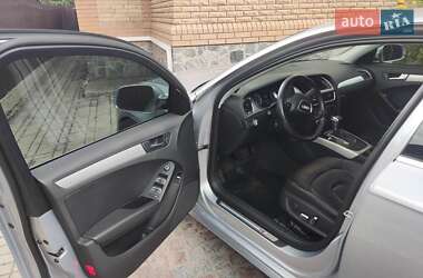 Седан Audi A4 2014 в Сумах