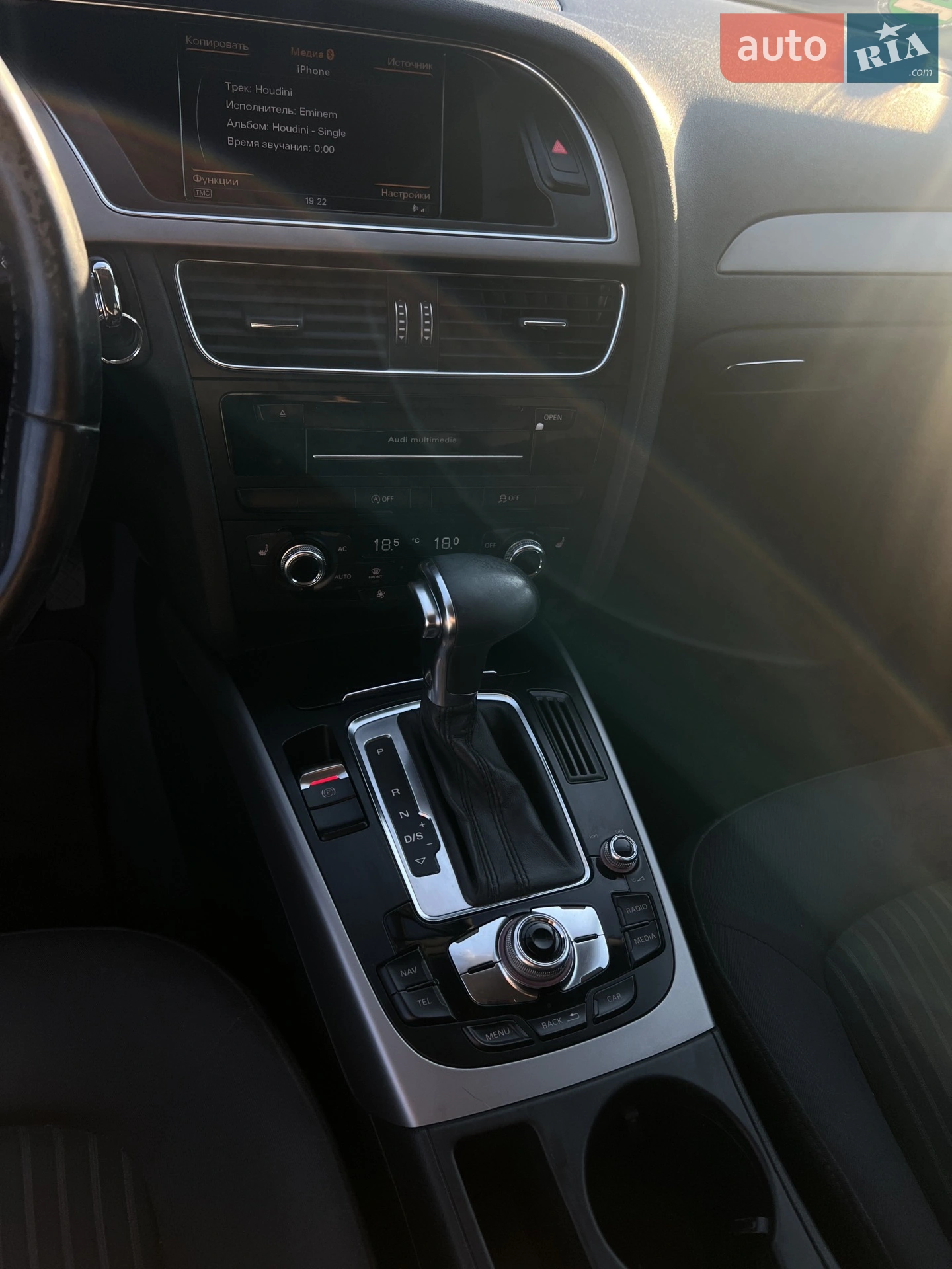 2012 Audi A4 - мініатюра 18