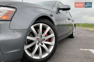 Седан Audi A4 2012 в 