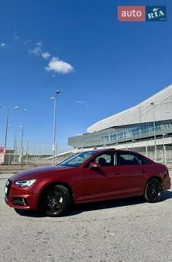 Седан Audi A4 2017 в 