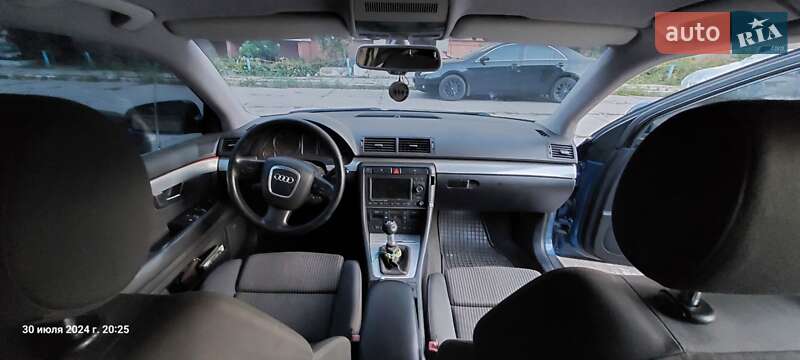 Универсал Audi A4 2005 в Краснокутске