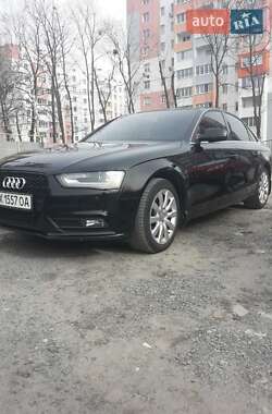 Седан Audi A4 2013 в Харькове