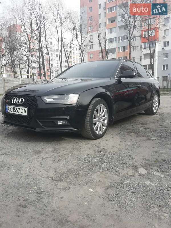 Седан Audi A4 2013 в Харкові