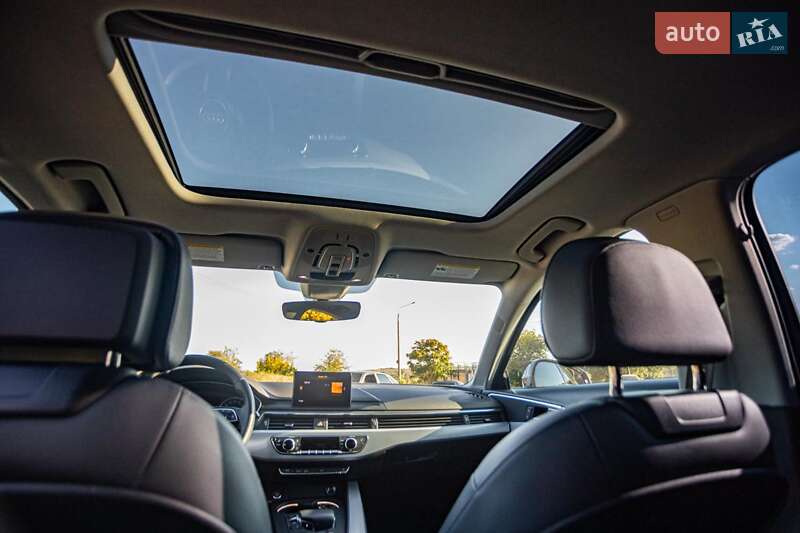 Седан Audi A4 2017 в Запорожье