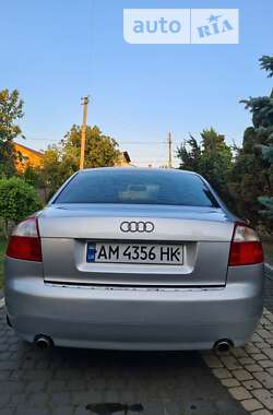 Седан Audi A4 2004 в Ковелі