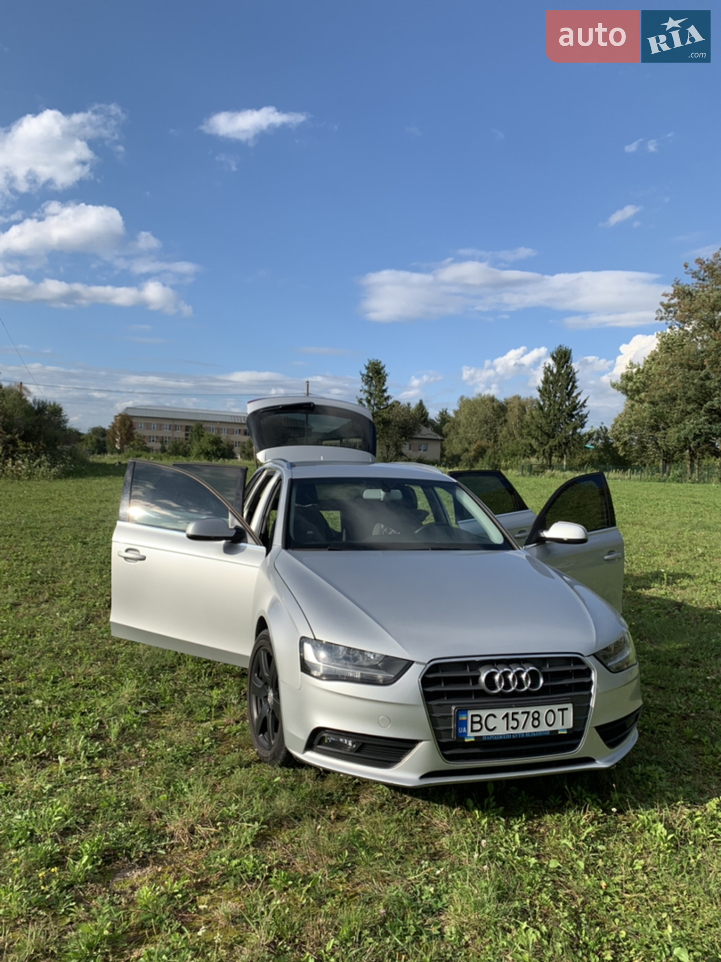 2012 Audi A4 - мініатюра 13