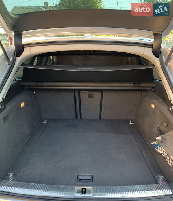 Универсал Audi A4 2012 в Городке