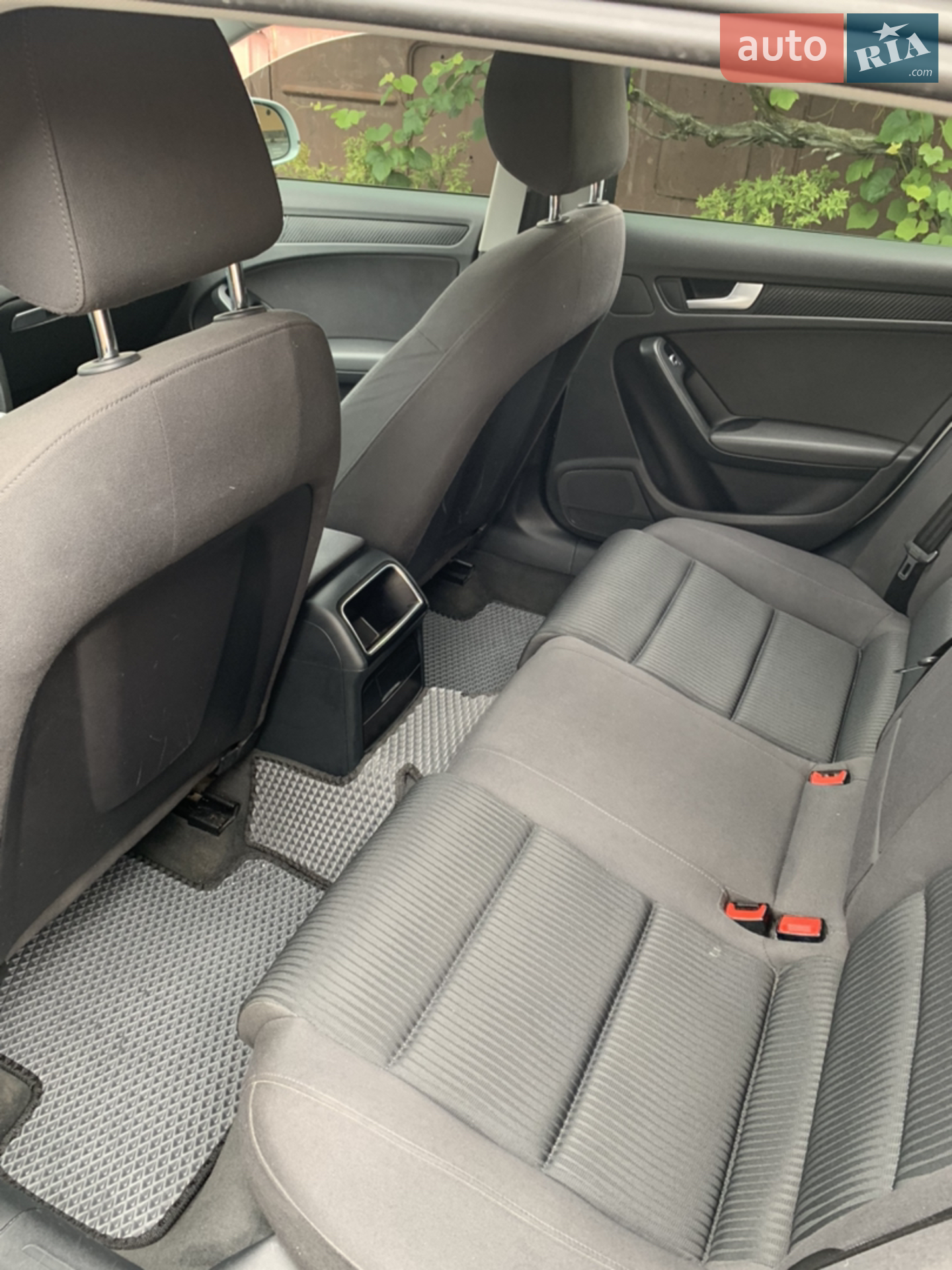 2012 Audi A4 - мініатюра 20