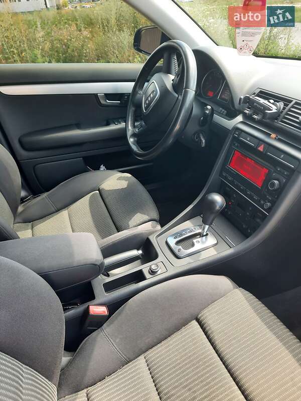 Универсал Audi A4 2007 в Киеве