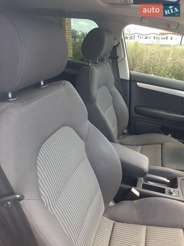 Универсал Audi A4 2007 в Киеве