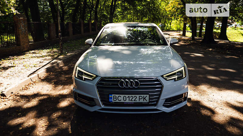 Седан Audi A4 2018 в Львові