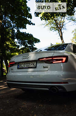 Седан Audi A4 2018 в 