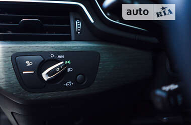 Седан Audi A4 2018 в Львові