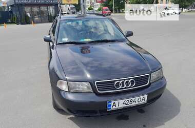 Универсал Audi A4 1998 в Киеве