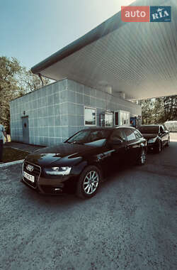 Универсал Audi A4 2012 в 
