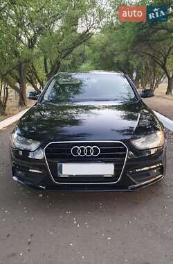 Седан Audi A4 2012 в Смолином Седан Audi A4 2012 в Смолином