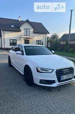 Седан Audi A4 2013 в Стрию