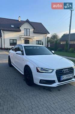 Седан Audi A4 2013 в Стрые