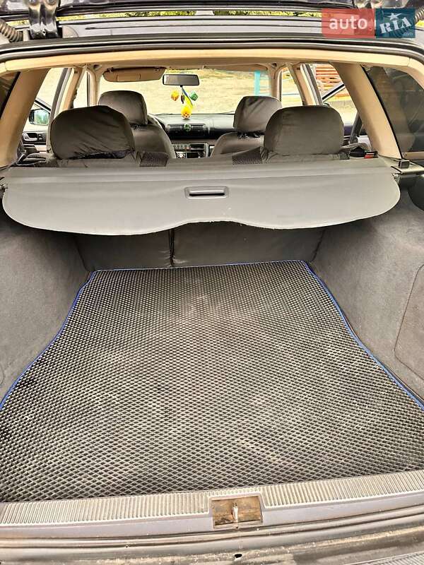 Универсал Audi A4 1998 в Луцке