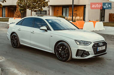 Седан Audi A4 2019 в Дніпрі