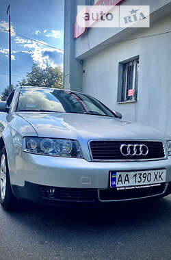 Седан Audi A4 2001 в Киеве