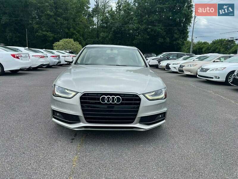 Седан Audi A4 2014 в 