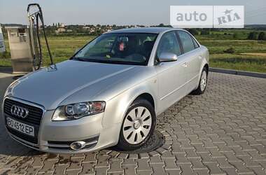 Седан Audi A4 2005 в Шумске