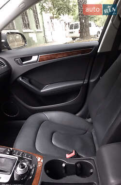 Седан Audi A4 2011 в 