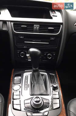 Седан Audi A4 2011 в 