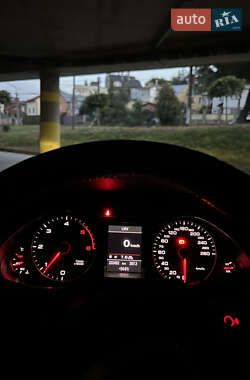 Седан Audi A4 2011 в Львове