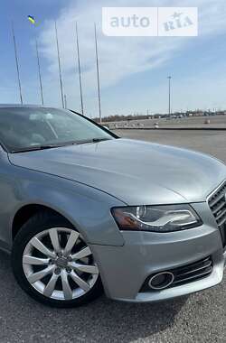 Седан Audi A4 2009 в 