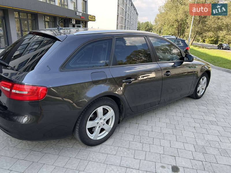 Універсал Audi A4 2015 в Львові