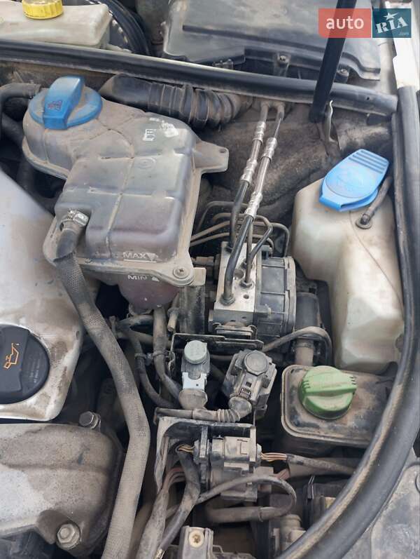 Универсал Audi A4 2002 в Немирове фото 16 Универсал Audi A4 2002 в Немирове