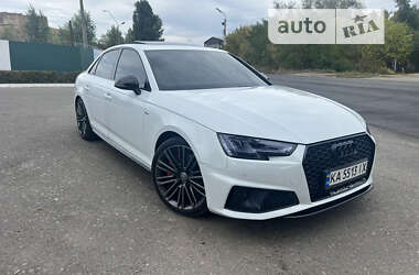 Седан Audi A4 2019 в Киеве