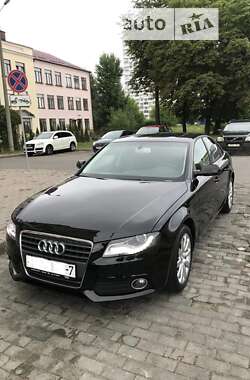 Седан Audi A4 2010 в Одессе