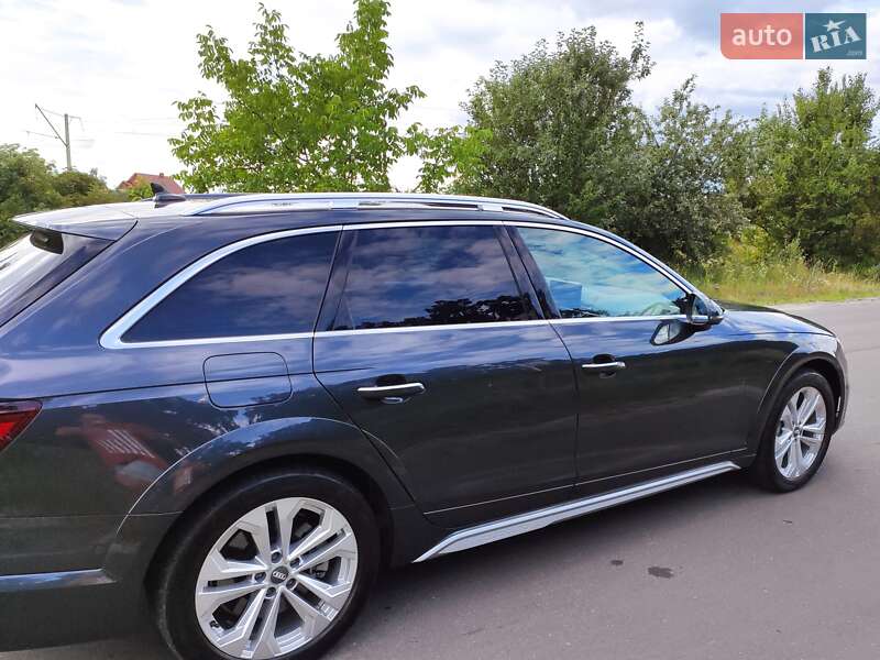 Універсал Audi A4 2019 в Києві