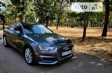 Седан Audi A4 2016 в Кропивницькому