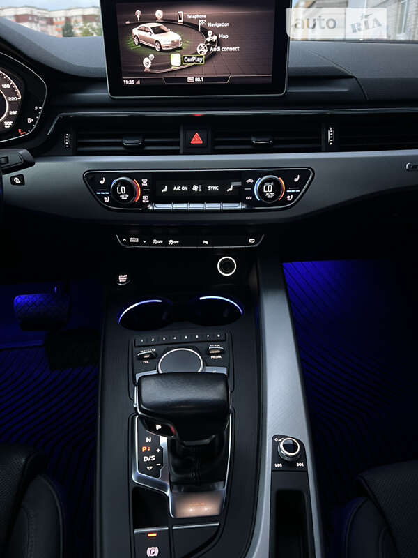 Седан Audi A4 2016 в Одесі