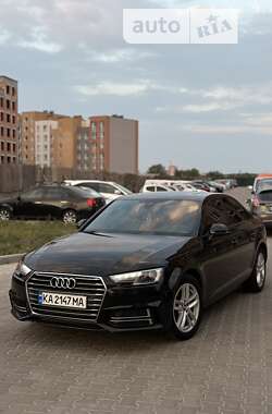 Седан Audi A4 2017 в Черновцах