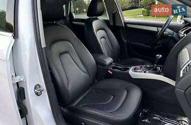 Седан Audi A4 2011 в 