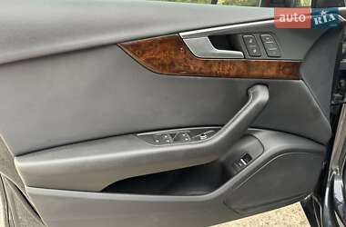 Седан Audi A4 2018 в Львове