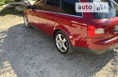 Универсал Audi A4 2001 в Рахове