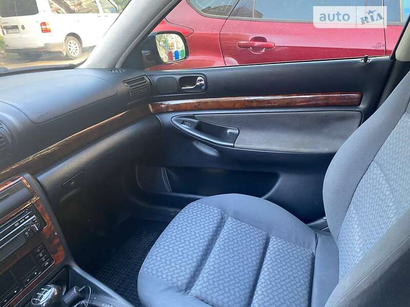 Універсал Audi A4 1997 в Івано-Франківську
