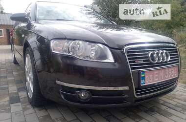 Седан Audi A4 2007 в Ромнах