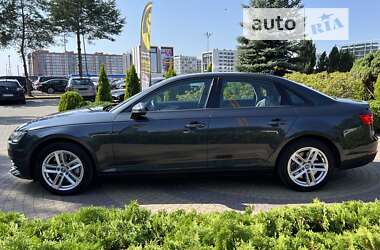 Седан Audi A4 2016 в Львові