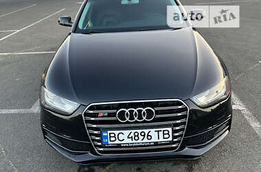 Седан Audi A4 2014 в Киеве