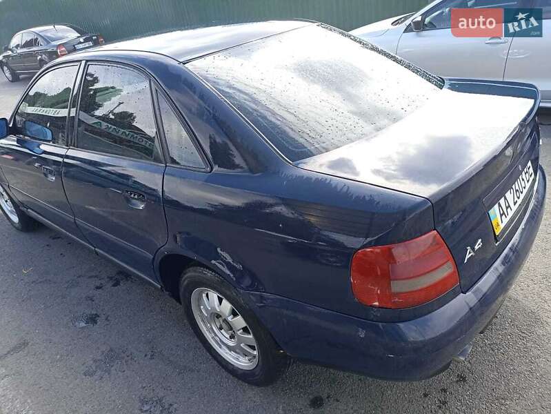 Audi A4 2000